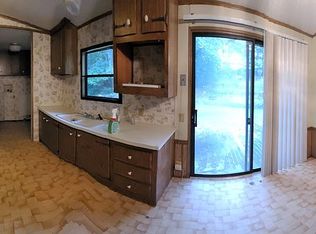 93 Deer Trl, Hendersonville, NC 28739