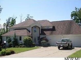 1602 Greenmont Hills Dr, Vienna, WV