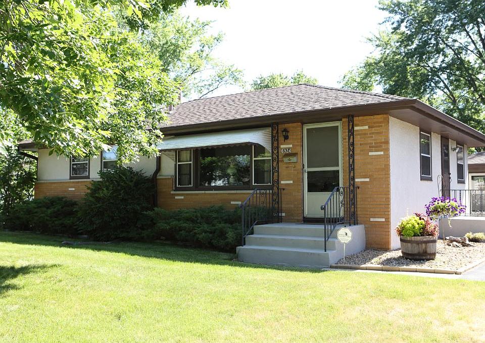 1st image of 6924 Grimes Ave N