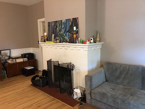 3rd image of 3949 Lyndale Ave S #1