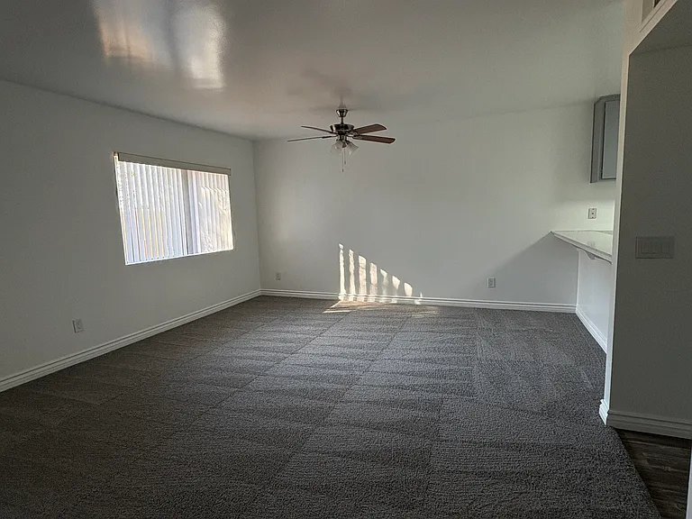 8557 Lemon Ave #20 — Photo 3