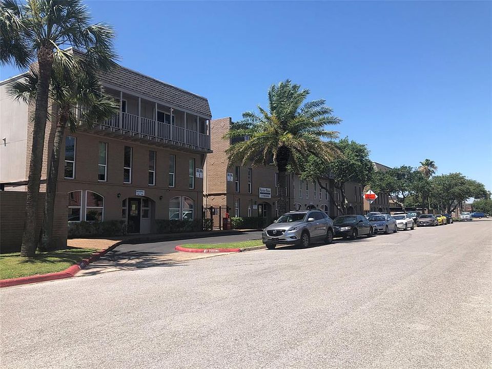 1st image of 215 Post Office St APT 901