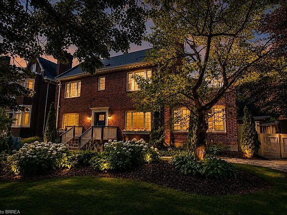 4th image of 116 Dufferin Ave