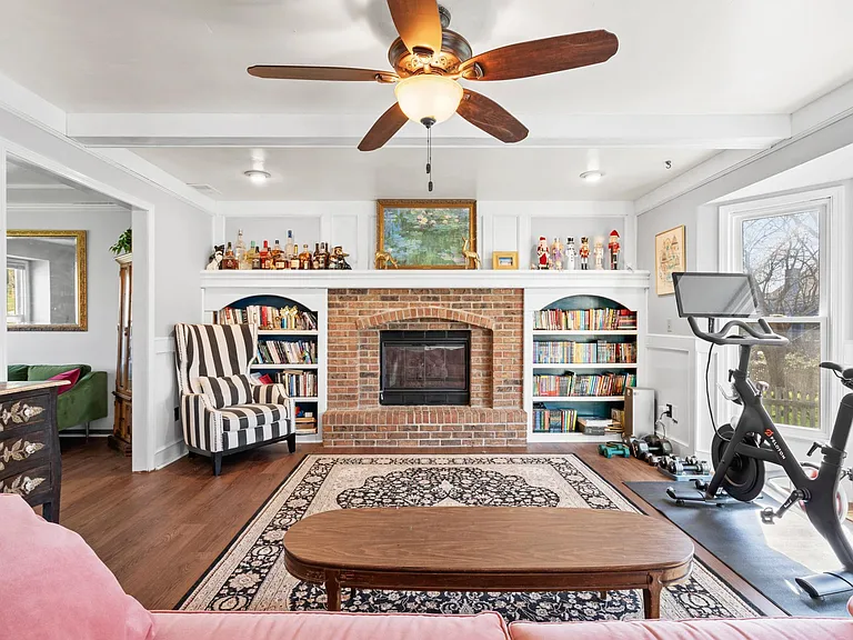 11509 W 117th St — Photo 4