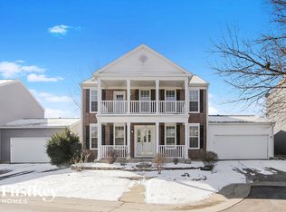 1651 Wind Song Ln, Aurora, IL 60504