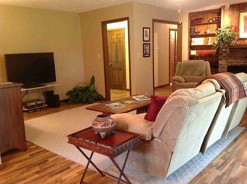 3rd image of 209 Ironwood Cir