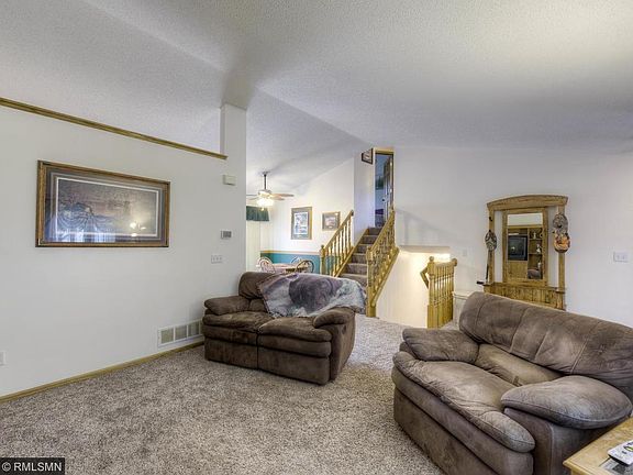 5th image of 11164 Hillsboro Ct