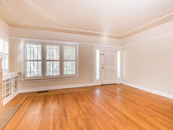 3rd image of 512 N 16th St