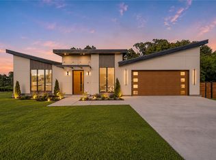 1 Taransay Dr, Bella Vista, AR 72715