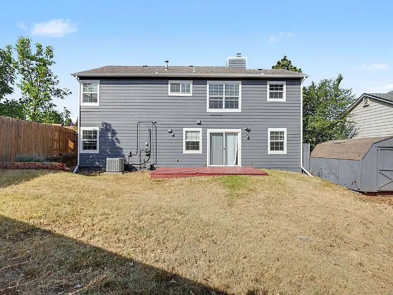 1430 Tamarisk Dr — Photo 27