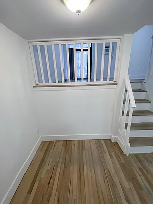 Rented by Mallory Management Corp | media 14