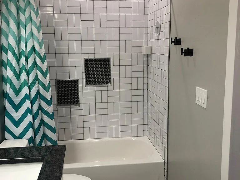 1142 E Majestic Court Dr — Photo 14