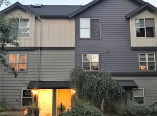 9008 18th Ave SW, Seattle, WA 98106