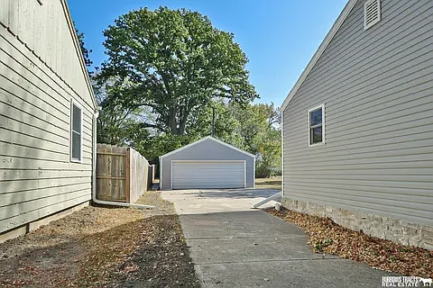 1212 N 10th St — Photo 2