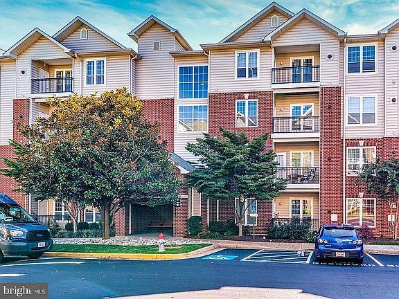 2nd image of 1581 Spring Gate Dr Unit 5207