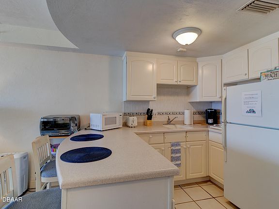 3rd image of 2700 N Atlantic Ave #313