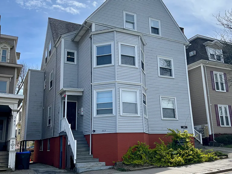 383 Angell St #3B — Photo 1