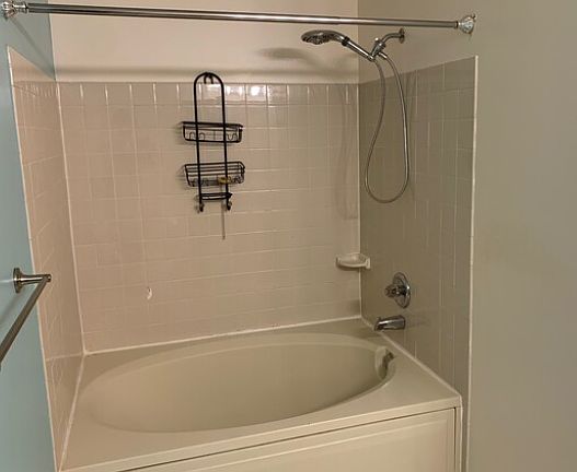3rd image of 2305 Brookhaven Dr
