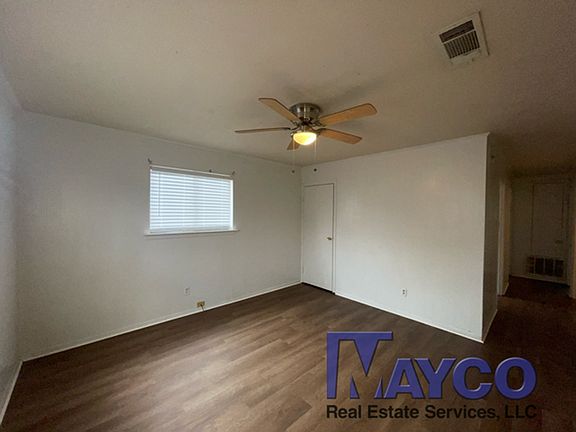 2nd image of 1213 Lampkin St