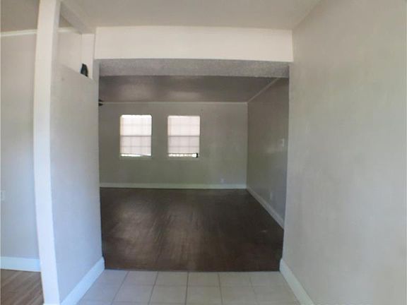 4th image of 3601 Alhambra Dr
