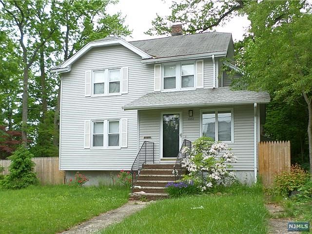 2nd image of 282 Maitland Ave