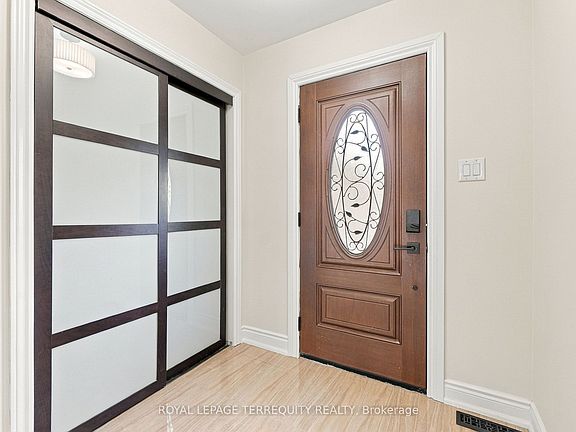 5th image of 3154 Coldstream Rd