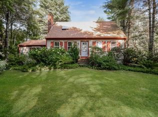 105 Vernon St, Middleboro, MA 02346