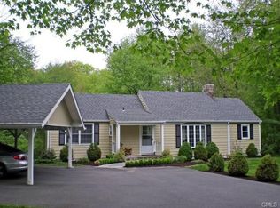 52 Mountain Rd, Wilton, CT 06897