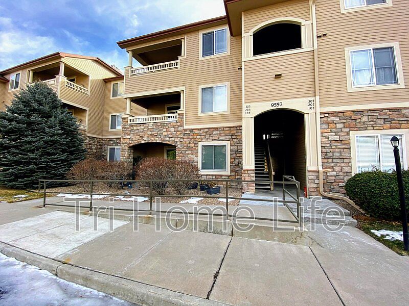 1st image of 9557 W San Juan Cir Unit 305