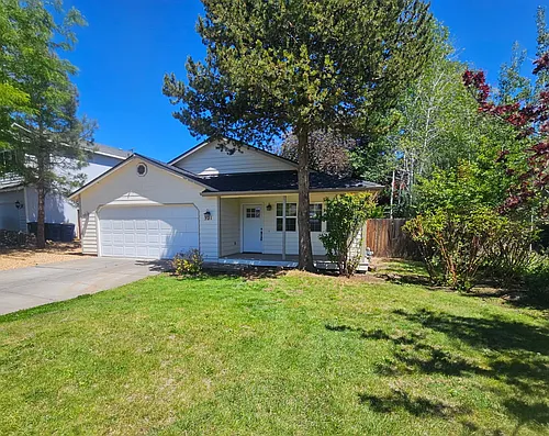 521 SW Forest Grove Dr Photo 1 521 SW Forest Grove Dr Photo 1