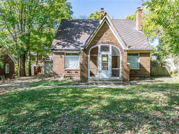 1002 W Lincoln Park Dr, Decatur, IL 62522