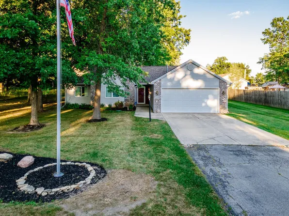 2028 Neuhaus Dr, Fort Wayne, IN 46808
