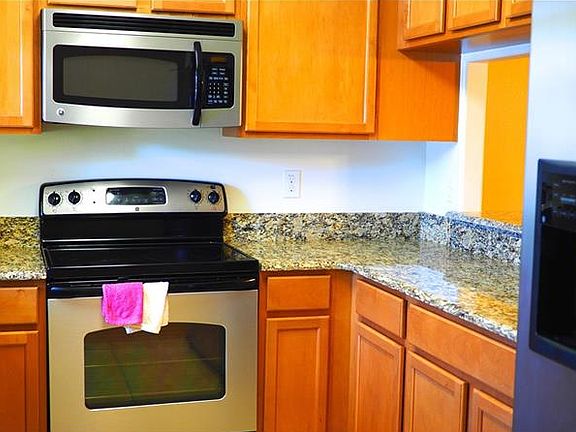 4th image of 5486 Limestone Ln #0
