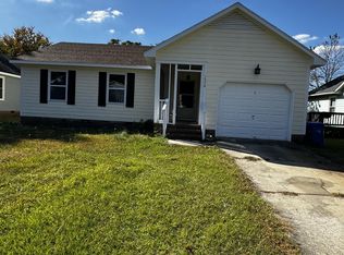 1574 Hazelcrest Dr, Fayetteville, NC 28304