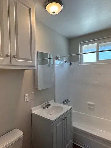 River Road Apartments Photo 1