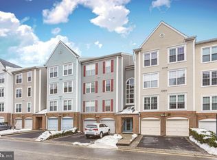 249 S Pickett St #39, Alexandria, VA 22304