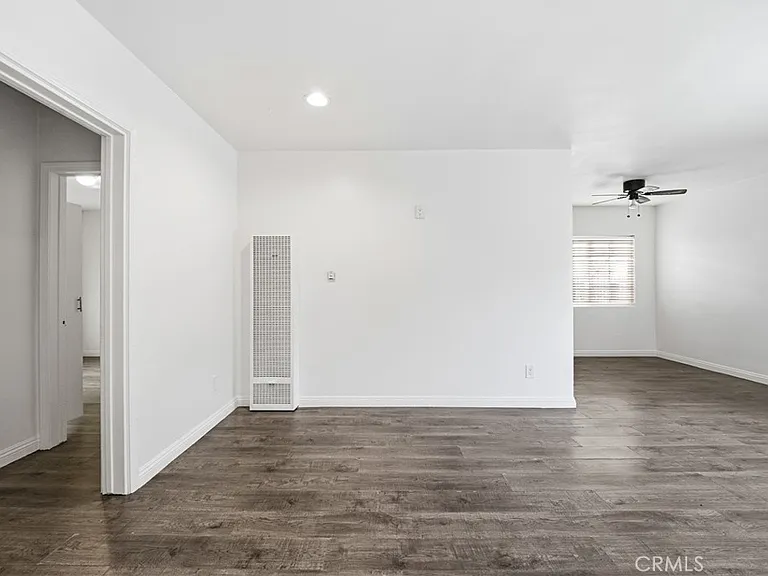 10715 Moorpark St #1 — Photo 4