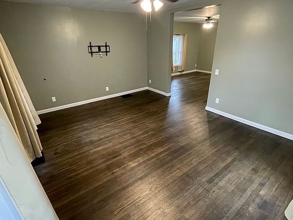 4th image of 53 Mitchell Ave #1