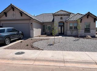 995 Datura Dr, Alamogordo, NM 88310