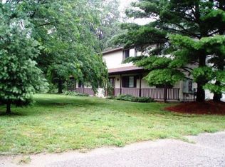 15452 Clovernook Dr APT D, Grand Haven, MI 49417