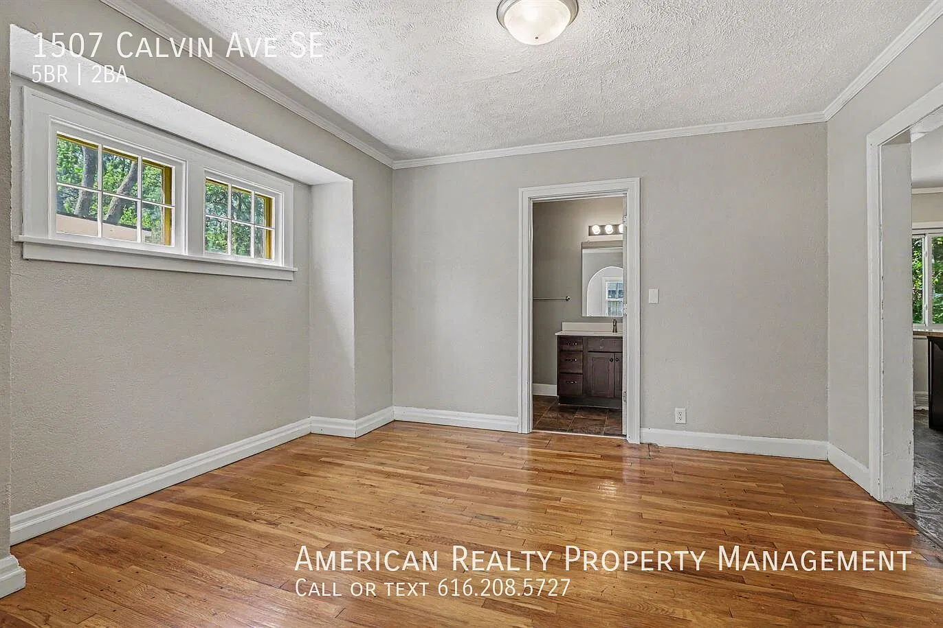 5 bed, 1800 sqft, $2,500 — Photo 4