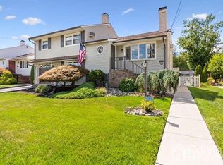 23 Mercury Ave, Colonia, NJ 07067