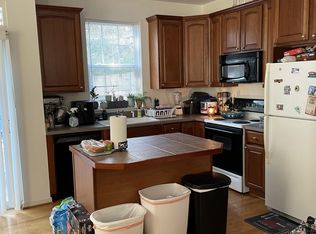 555 Station Ln, Charlottesville, VA 22901