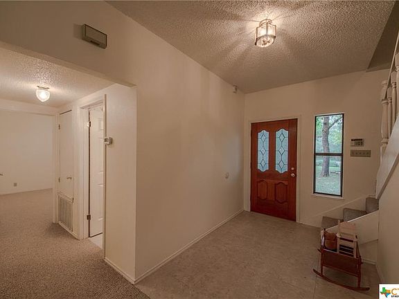 4th image of 5735 Circle Oak Dr