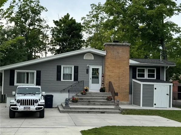2162 Stony Point Rd, Grand Island, NY 14072