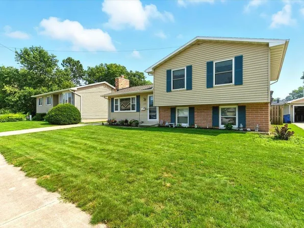222 Bourland Ave, Waterloo, IA 50702