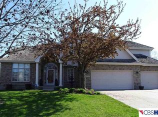 16725 Jackson St, Omaha, NE 68118