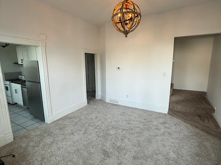 57 E Ash St — Photo 1