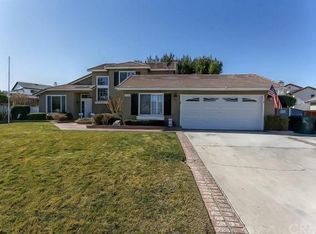 12728 Trotters Ln, Victorville, CA 92392