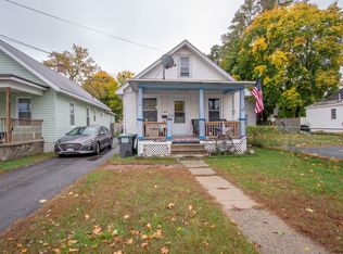 2626 Hendricks St, Schenectady, NY 12306
